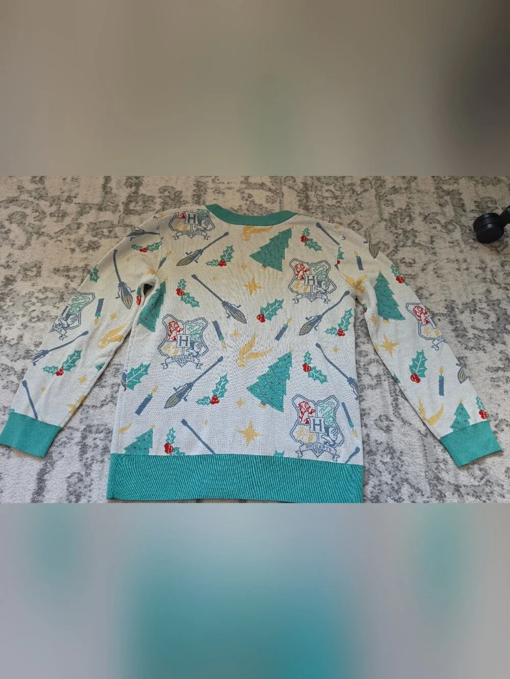 Universal Studio never worn